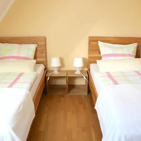 Familienfreundliche Am Reuterteich